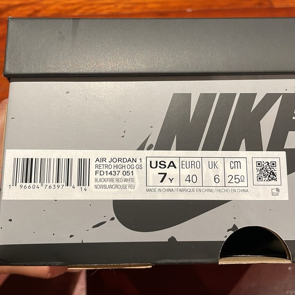 🚨 SALE // Nike Air Jordan 1 Retro High OG GS - Picture 11 of 12